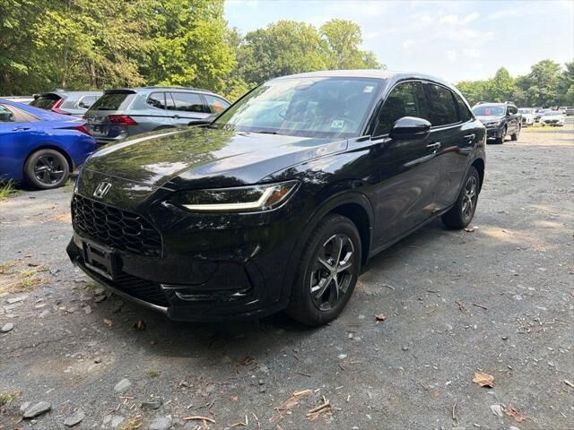 2024 Honda HR-V EX-L — photo 1 of 13