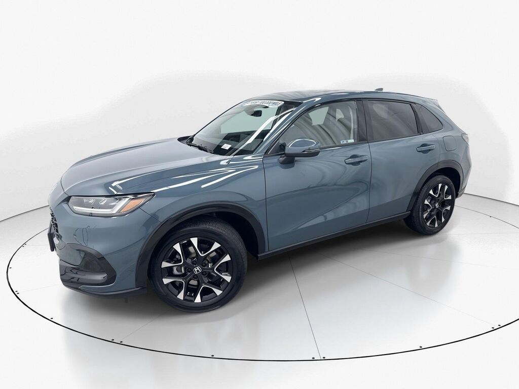 2026 Honda HR-V AWD EX-L — photo 1 of 7