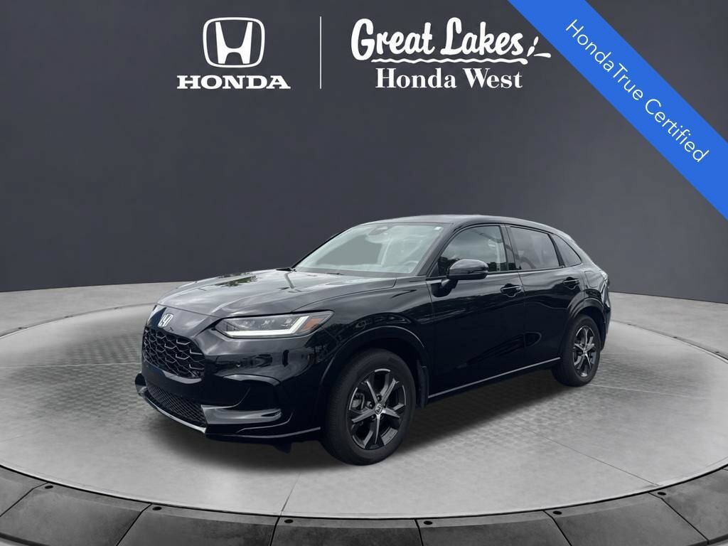 2025 Honda HR-V AWD EX-L — photo 1 of 7