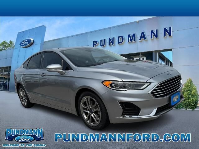 2020 Ford Fusion SEL — photo 1 of 13