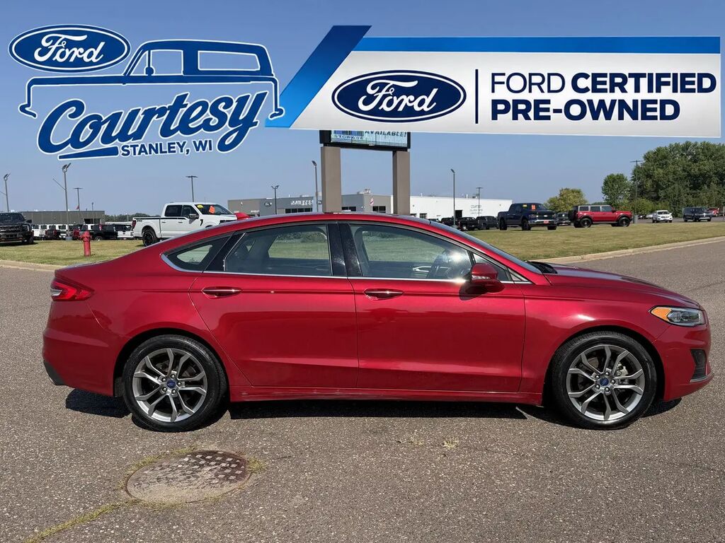 2020 Ford Fusion SEL — photo 1 of 13