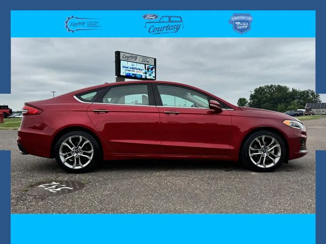2020 Ford Fusion SEL