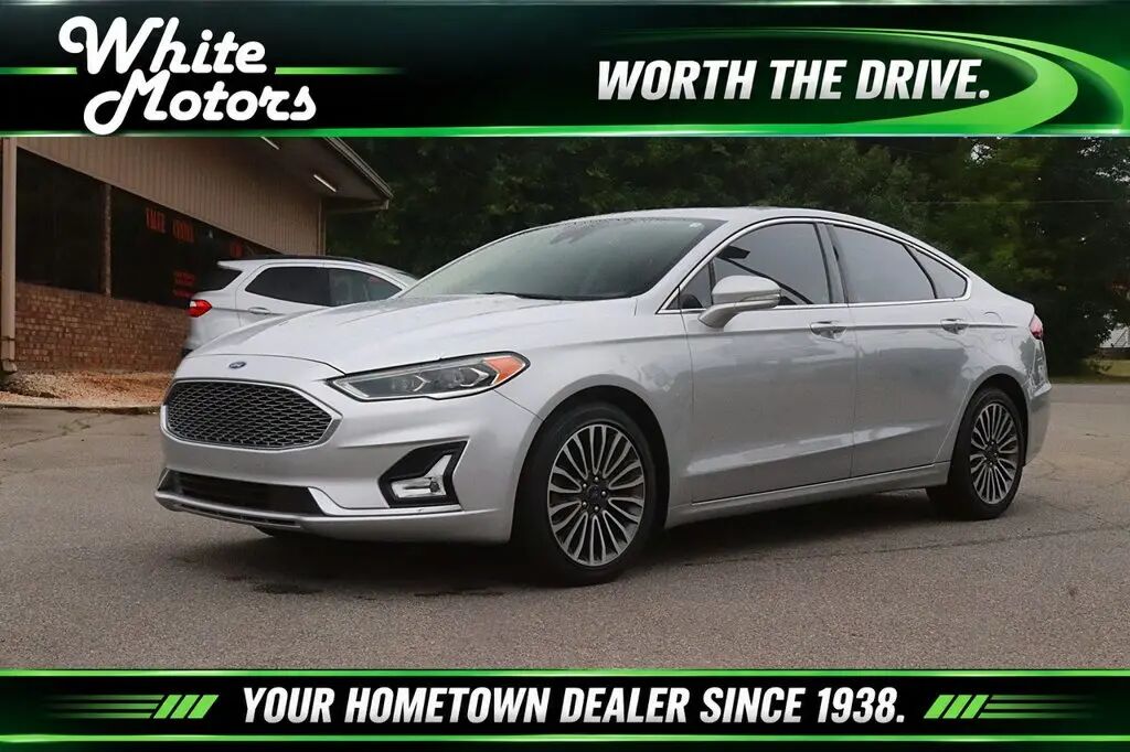 2019 Ford Fusion Titanium — photo 1 of 13