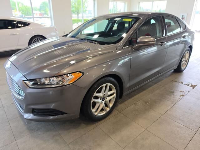 2013 Ford Fusion SE