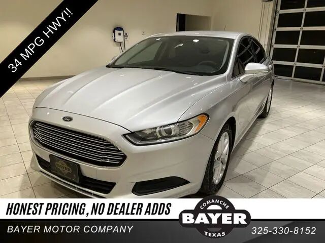 2016 Ford Fusion SE — photo 1 of 13