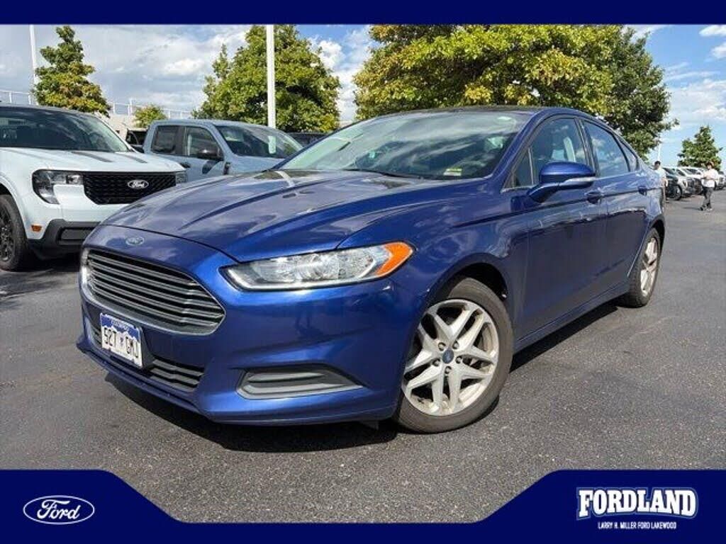 2013 Ford Fusion SE — photo 1 of 1