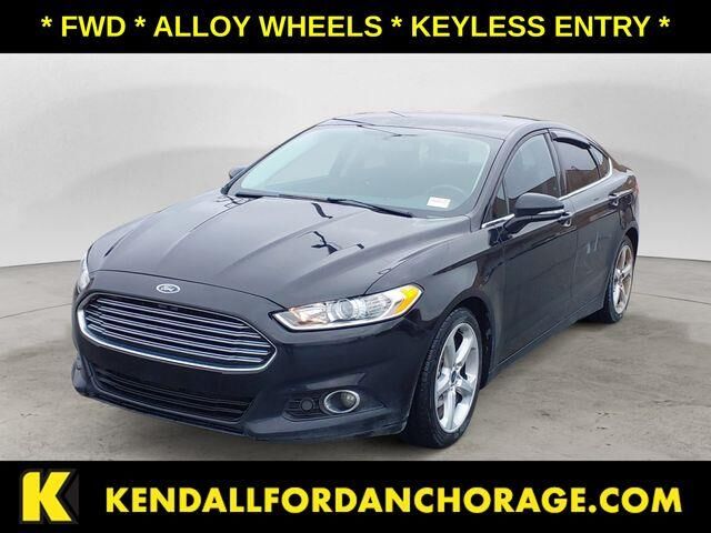 2016 Ford Fusion SE — photo 1 of 26