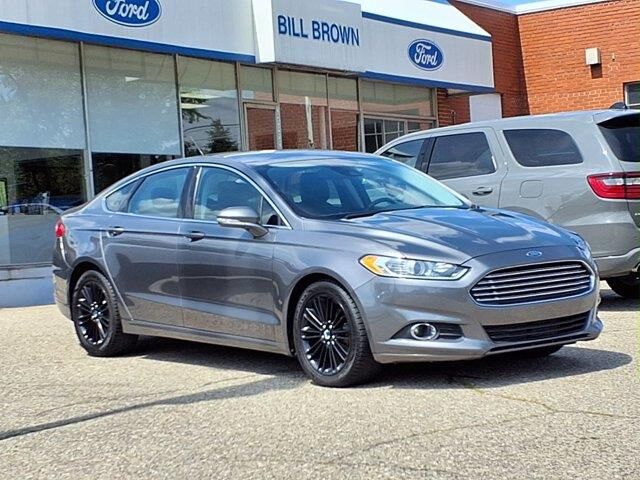 2014 Ford Fusion SE — photo 1 of 26