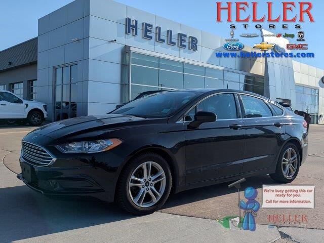2018 Ford Fusion SE — photo 1 of 4