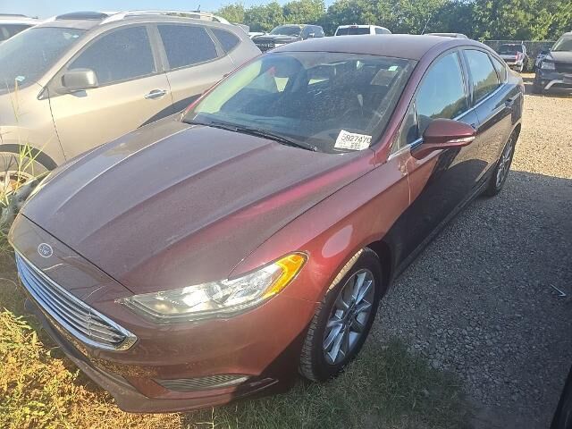 2017 Ford Fusion SE — photo 1 of 4