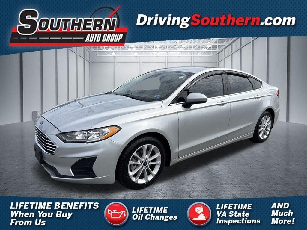 2019 Ford Fusion SE — photo 1 of 14