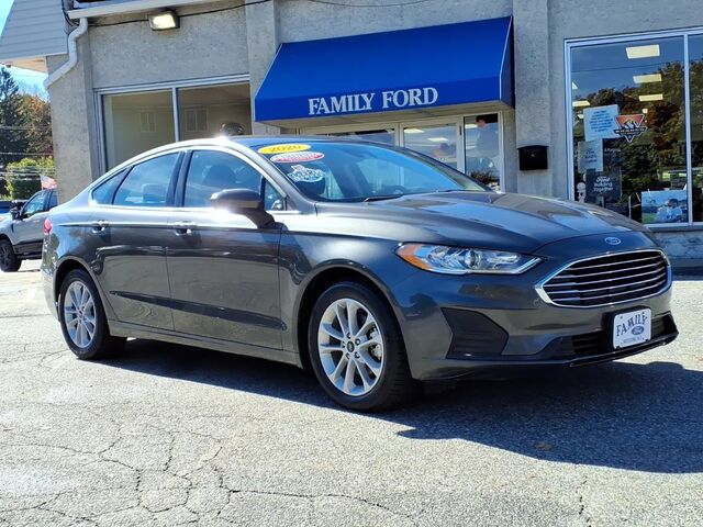 2020 Ford Fusion SE