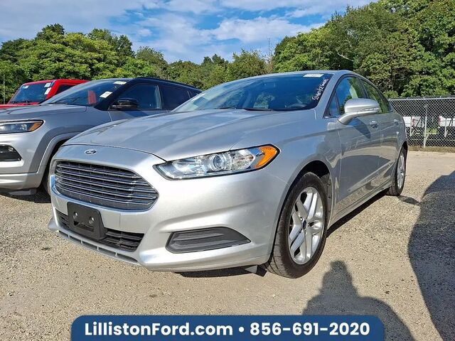 2015 Ford Fusion SE