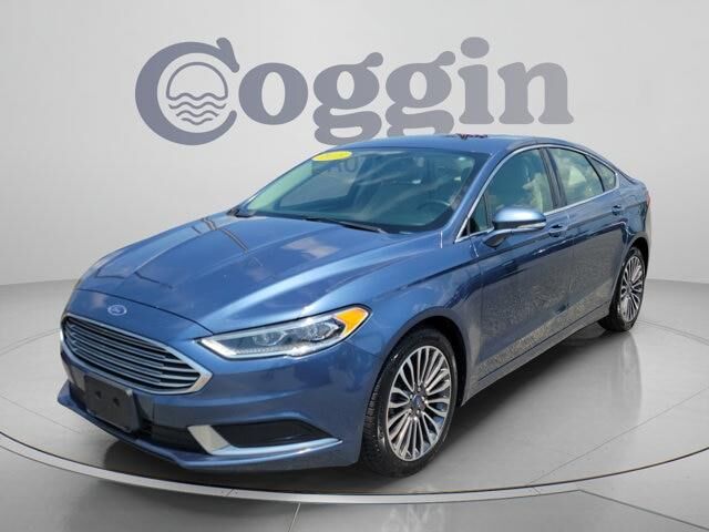 2018 Ford Fusion SE — photo 1 of 26