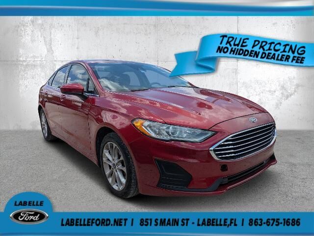 2020 Ford Fusion SE — photo 1 of 13