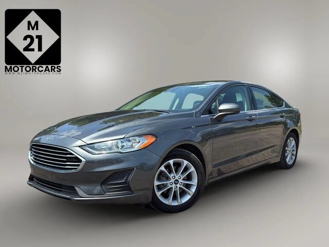 2020 Ford Fusion SE