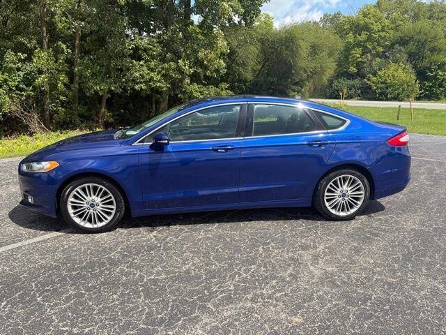 2016 Ford Fusion SE — photo 1 of 26