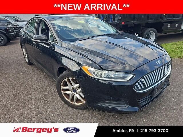 2016 Ford Fusion SE