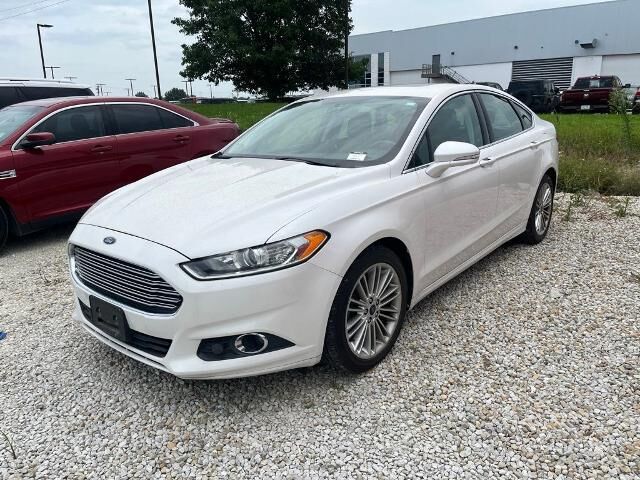 2014 Ford Fusion SE — photo 1 of 2