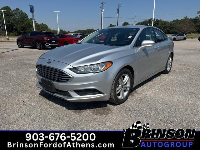 2018 Ford Fusion SE — photo 1 of 13