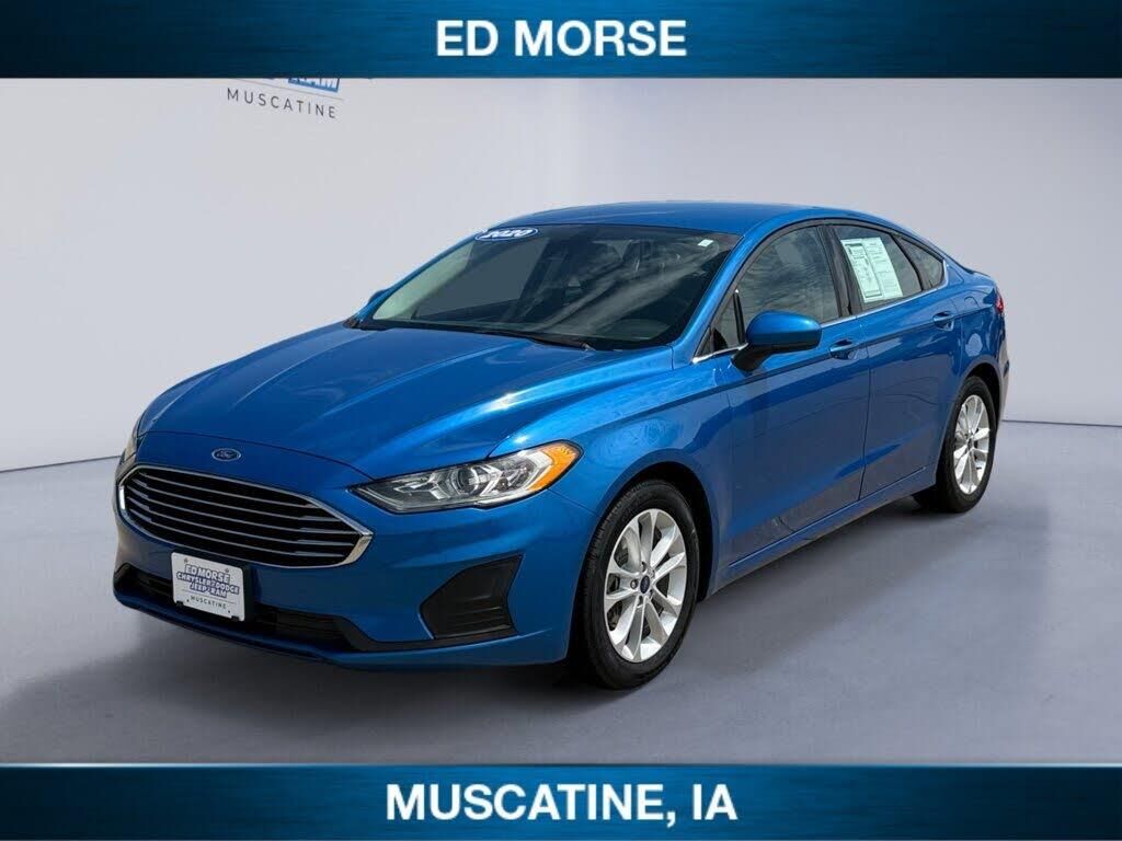 2020 Ford Fusion SE — photo 1 of 1