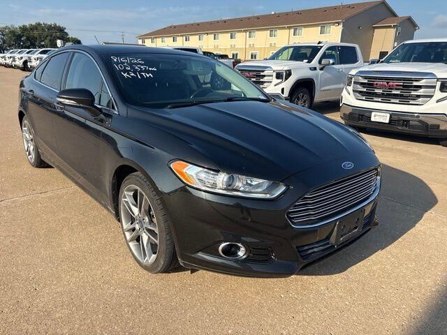 2015 Ford Fusion Titanium — photo 1 of 1