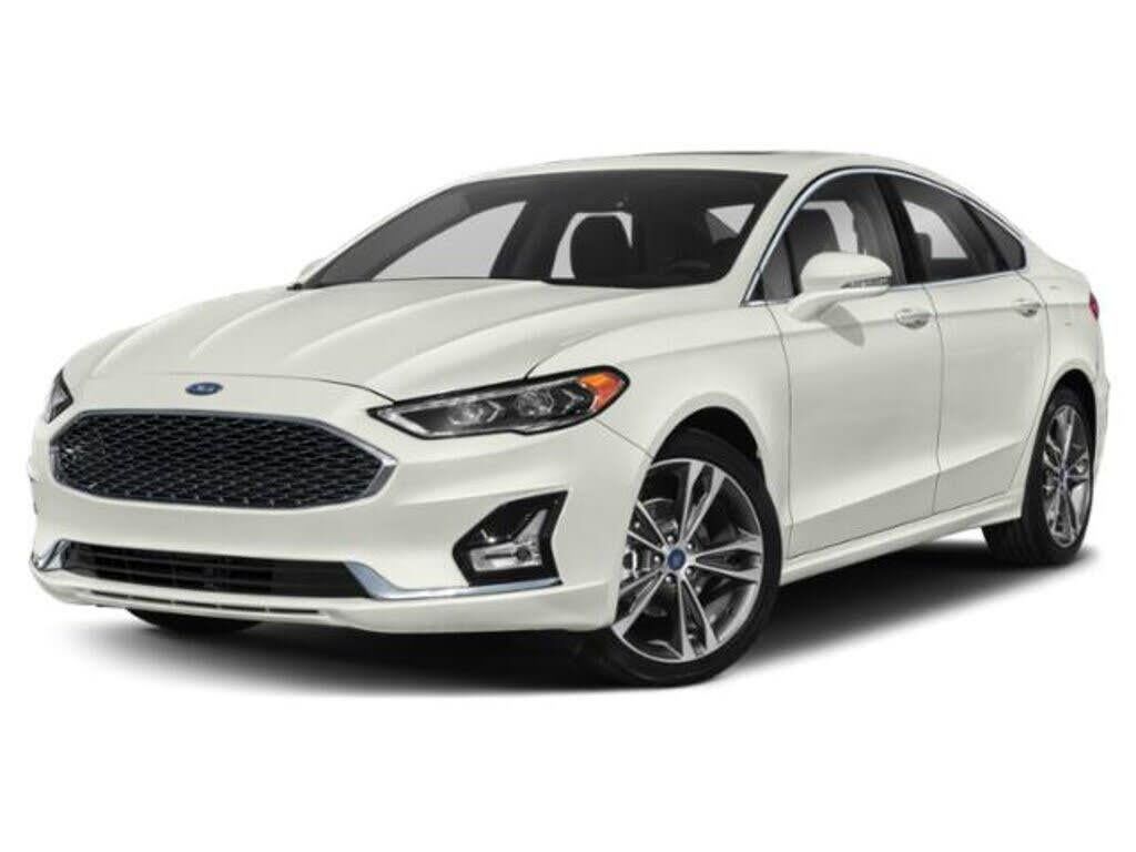 2020 Ford Fusion Titanium — photo 1 of 1