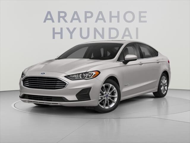 2020 Ford Fusion Hybrid SE — photo 1 of 23