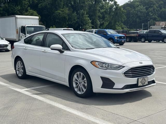 2020 Ford Fusion Hybrid SE