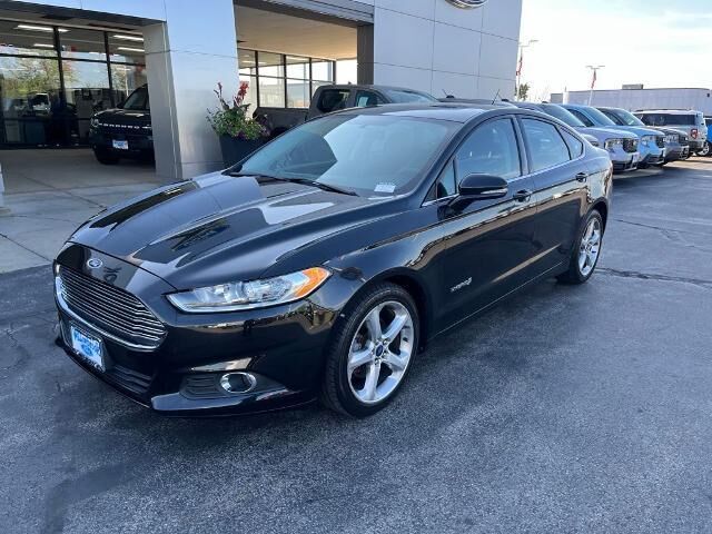 2014 Ford Fusion Hybrid SE — photo 1 of 26