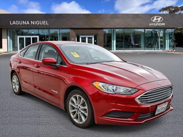 2017 Ford Fusion Hybrid SE