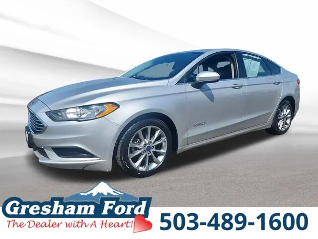 2017 Ford Fusion Hybrid SE