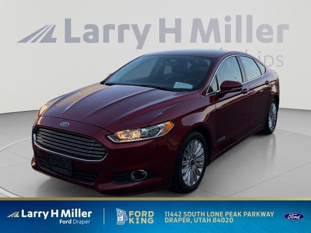 2015 Ford Fusion Hybrid SE — photo 1 of 39