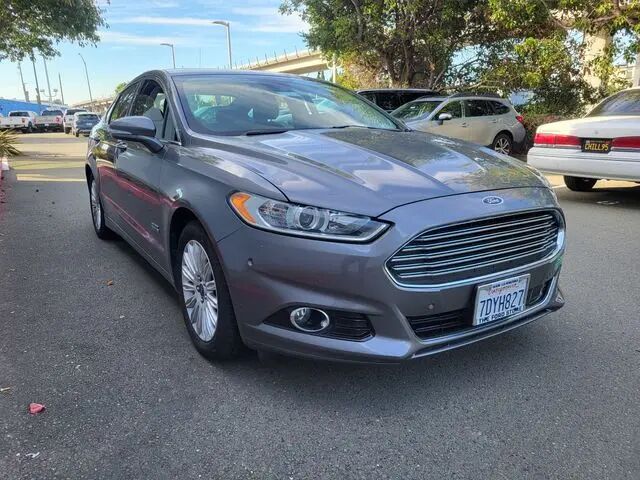 2014 Ford Fusion Energi Titanium