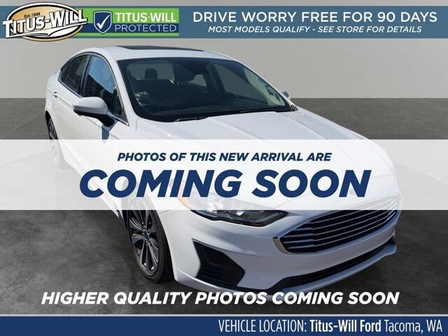 2020 Ford Fusion SE — photo 1 of 26