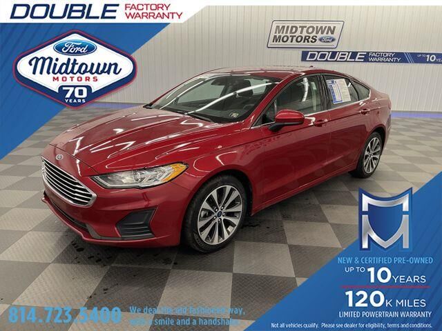 2020 Ford Fusion SE — photo 1 of 26