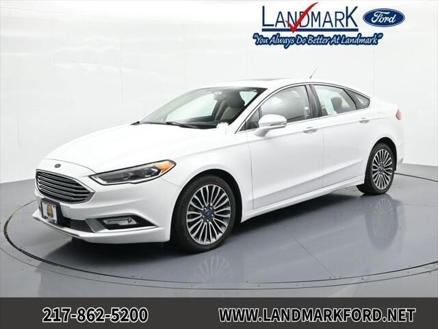 2017 Ford Fusion SE — photo 1 of 16