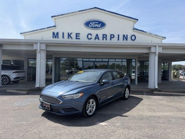 2018 Ford Fusion Hybrid S — photo 1 of 39