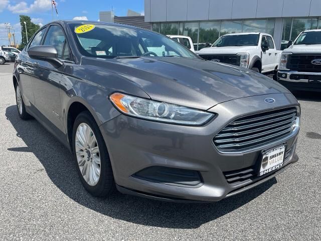 2014 Ford Fusion Hybrid S — photo 1 of 35