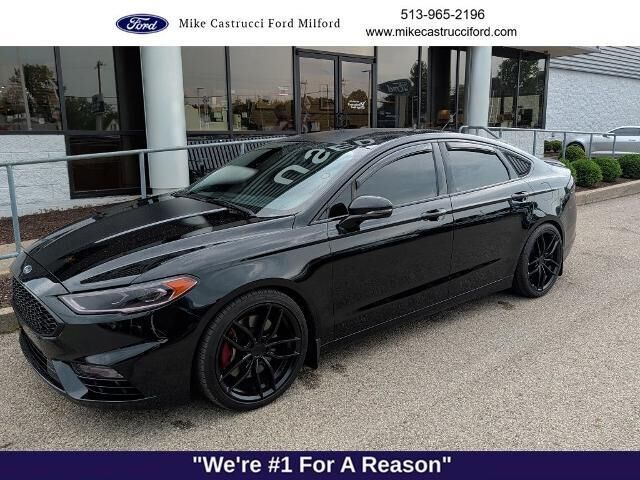 2018 Ford Fusion V6 Sport — photo 1 of 16
