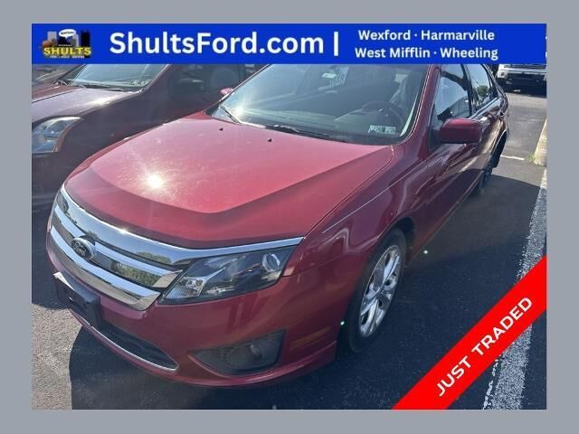 2012 Ford Fusion SE — photo 1 of 14