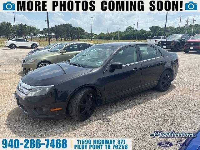 2011 Ford Fusion SE — photo 1 of 13