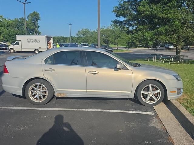 2010 Ford Fusion SEL — photo 1 of 24