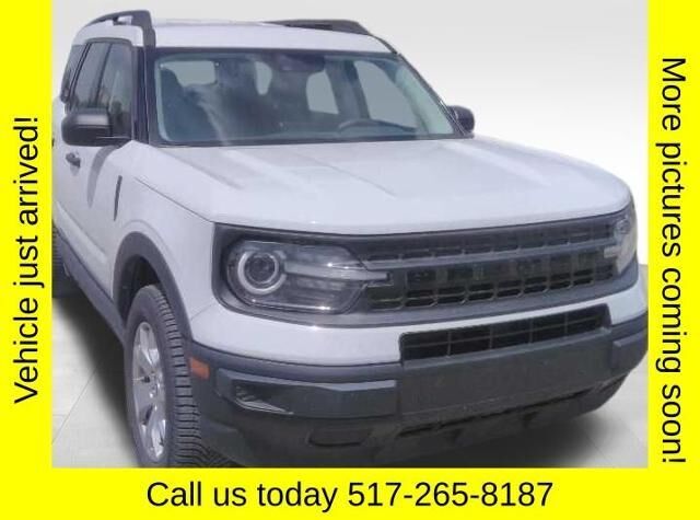 2023 Ford Bronco Sport Base — photo 1 of 26