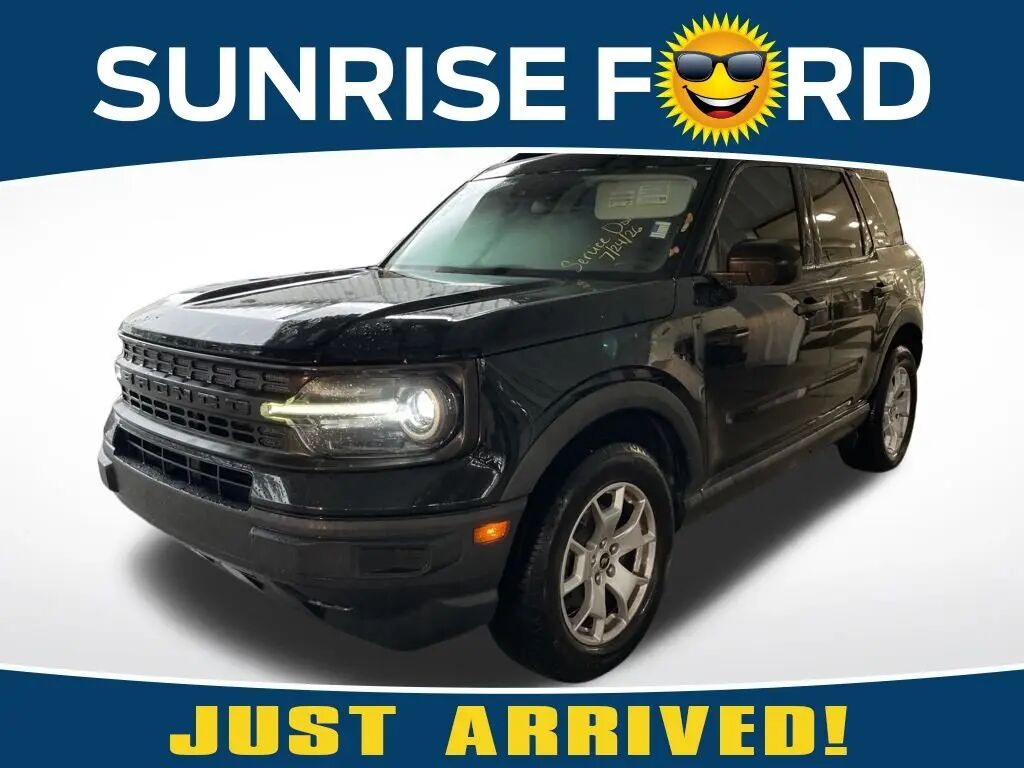 2021 Ford Bronco Sport Base — photo 1 of 22