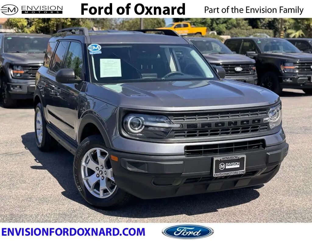 2021 Ford Bronco Sport Base — photo 1 of 15
