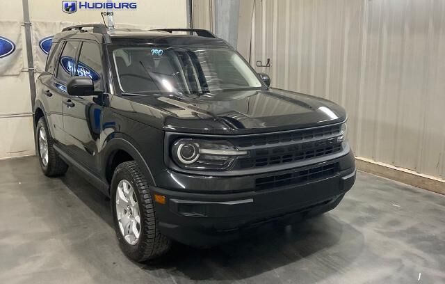 2022 Ford Bronco Sport Base — photo 1 of 13