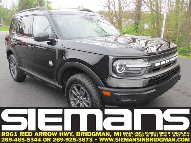 2023 Ford Bronco Sport Big Bend — photo 1 of 26