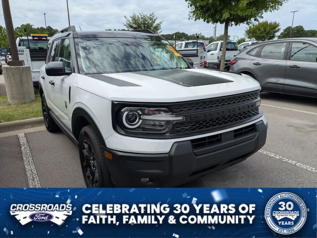 2025 Ford Bronco Sport Big Bend — photo 1 of 40