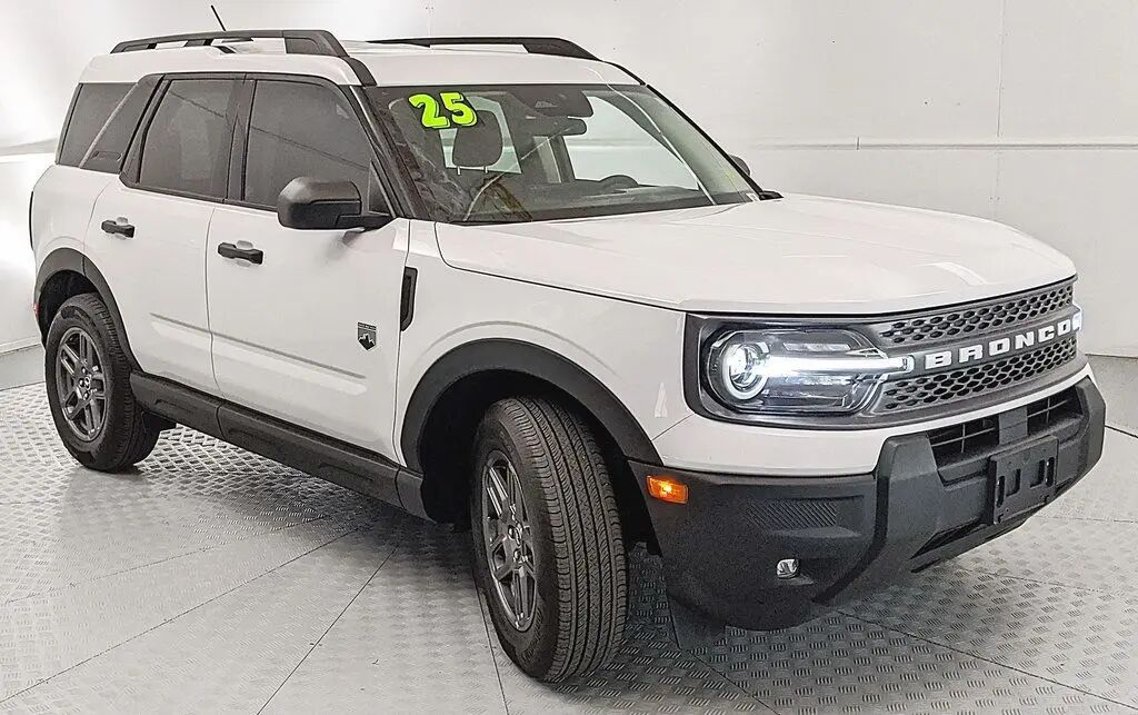2025 Ford Bronco Sport Big Bend — photo 1 of 39
